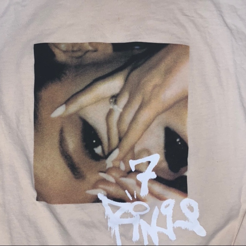 ariana grande long sleeve